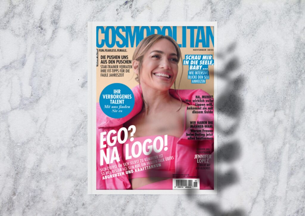 Cosmopolitan Mockup Cover